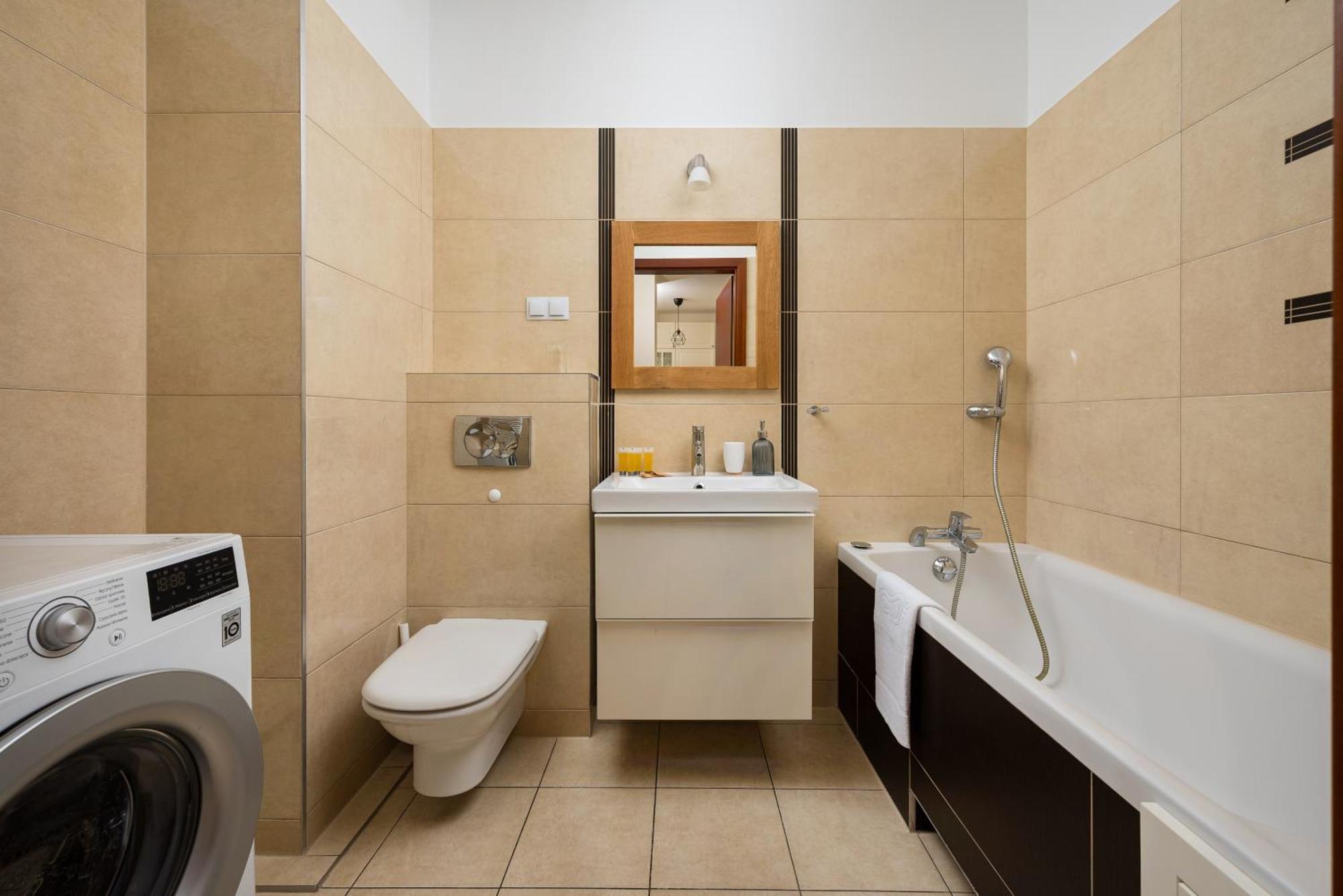 ורשה Metro Ksiecia Janusza Cosy Apartment מראה חיצוני תמונה