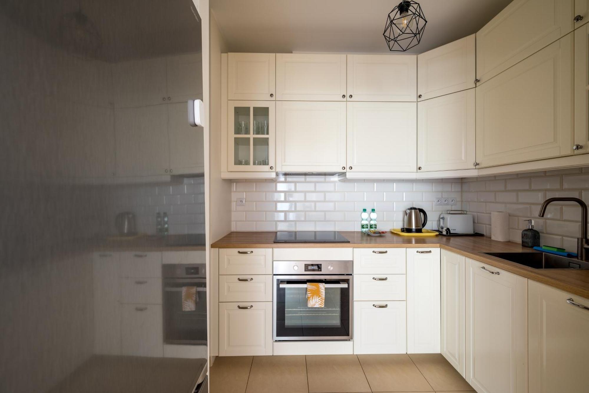 ורשה Metro Ksiecia Janusza Cosy Apartment מראה חיצוני תמונה