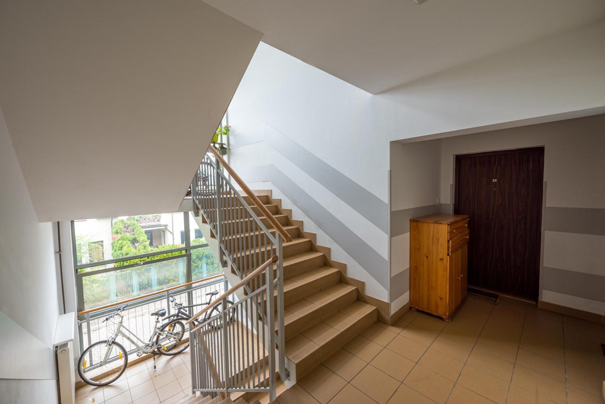 ורשה Metro Ksiecia Janusza Cosy Apartment מראה חיצוני תמונה