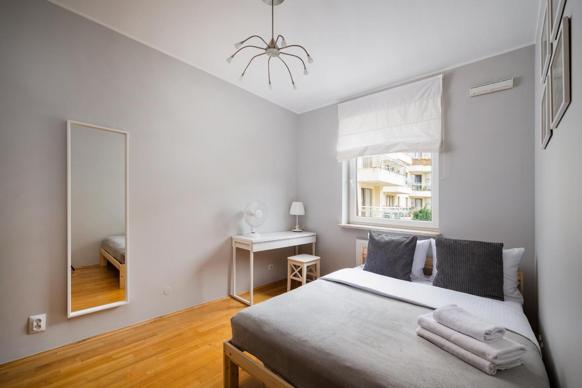 ורשה Metro Ksiecia Janusza Cosy Apartment מראה חיצוני תמונה